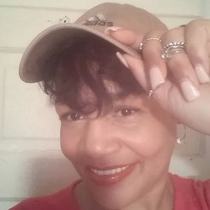 Meet your Posher, Sandra